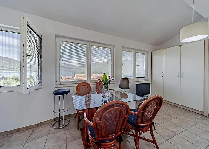 度假居 2 Bedroom Gorgeous In Hodilje