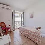 Сasa de vacaciones 2 Bedroom Stunning In Hodilje