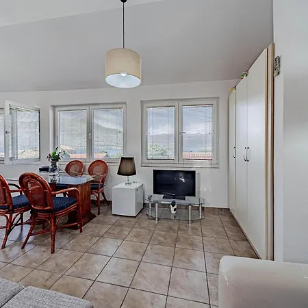 Дом отдыха 2 Bedroom Stunning In