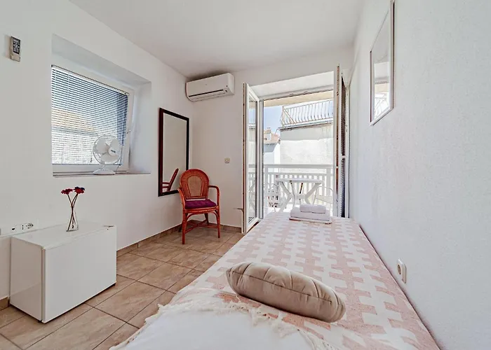 2 Bedroom Gorgeous In