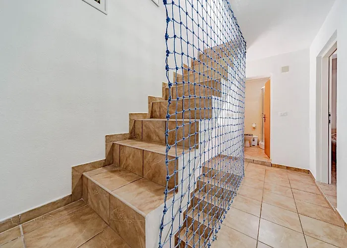 Дом отдыха 2 Bedroom Gorgeous In *