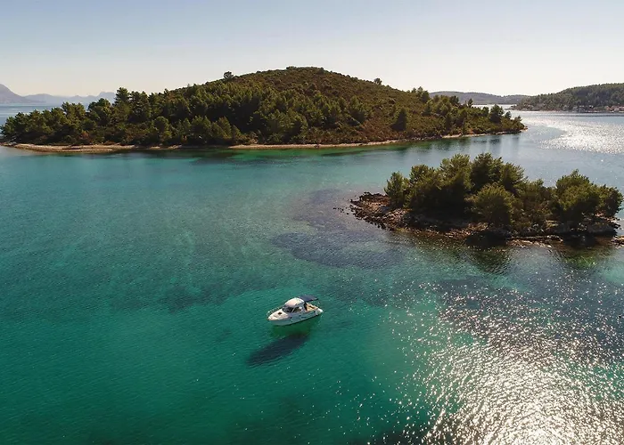 2 Bedroom Gorgeous In Hodilje